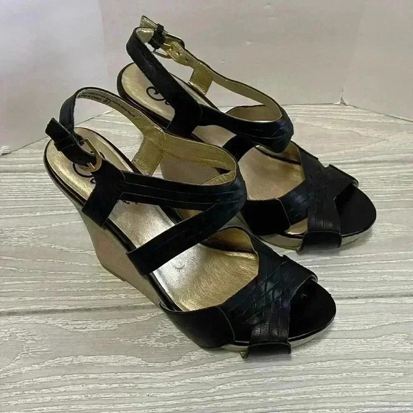 Seychelles Black Wedged Sandals Size 8 1/2 - Picture 1 of 5
